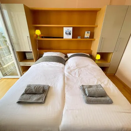 Sams アパート ノヴィ・ヴィノドロスキー