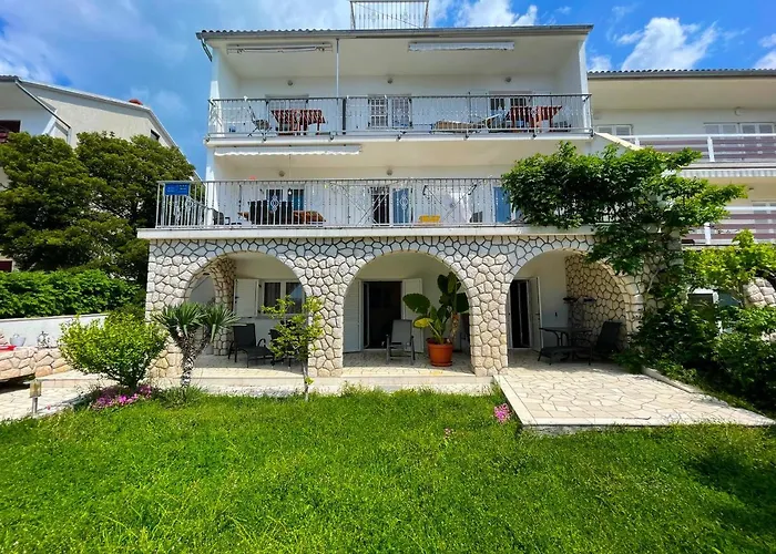 Sams Apartman Novi Vinodolski